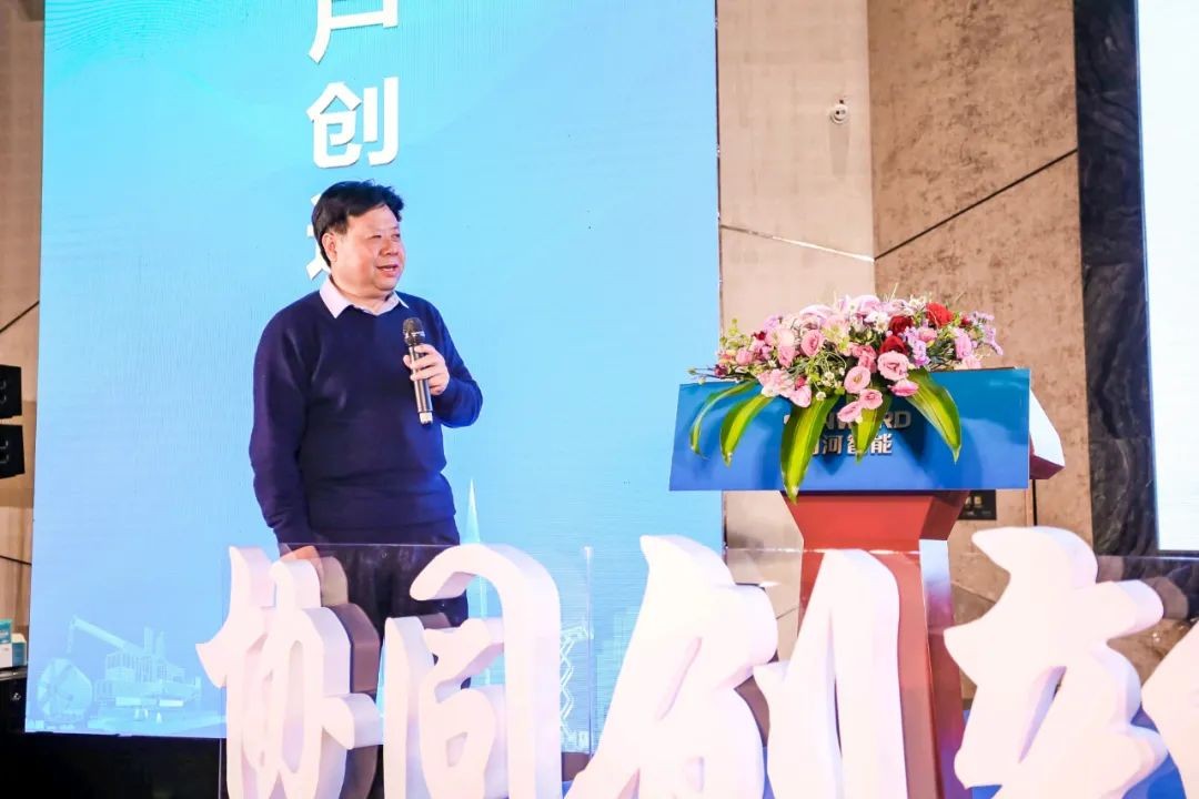 饕餮盛宴！3499拉斯维加斯线路智能?建华建材预造桩施工设备与技术互换会隆沉召开