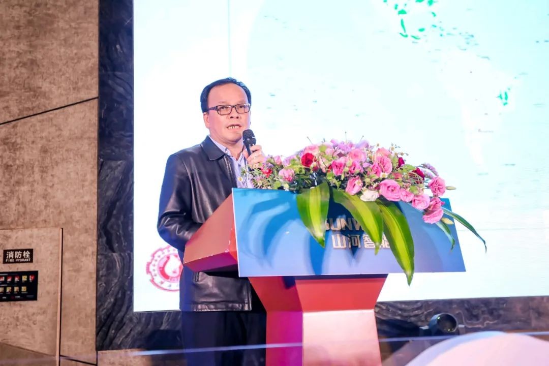 饕餮盛宴！3499拉斯维加斯线路智能?建华建材预造桩施工设备与技术互换会隆沉召开