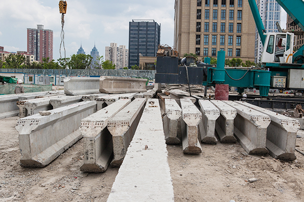 3499拉斯维加斯线路智能ZYW240围护桩压桩机惊艳问世