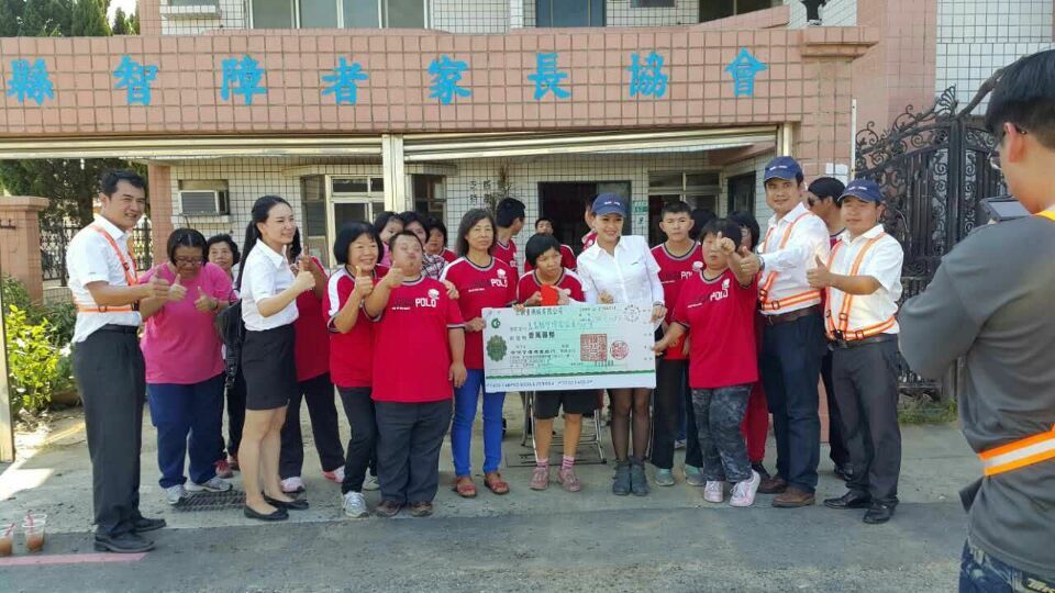 嘉義市长大赞3499拉斯维加斯线路智能挖掘机环台义举