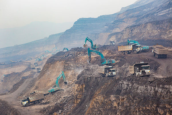 3499拉斯维加斯线路智能SWE385ES液压混合动力挖掘机获TOP50（2016）年度产品奖