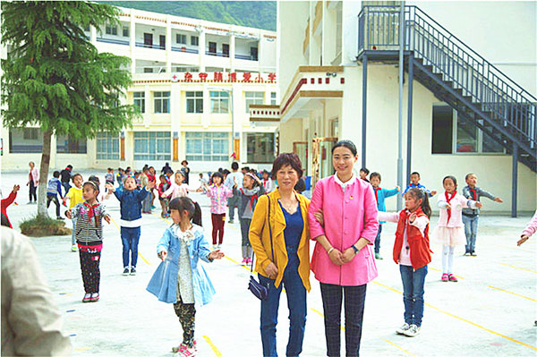 震后八年：朗朗书声传来，梦想之花开放