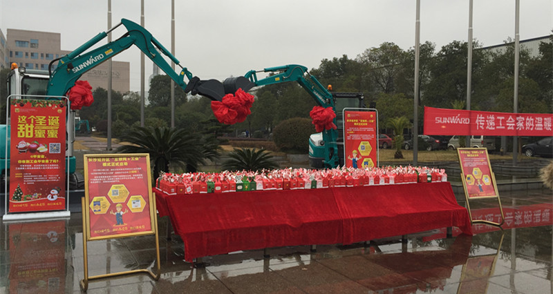 安然果驾到，功德要来到