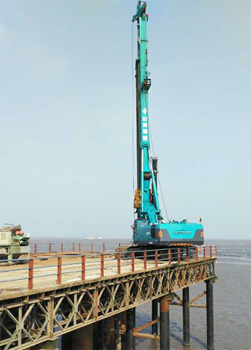 晒技术：入海90米，海上建造师的美满搭档