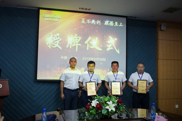 500多名挖掘机用户实地调查，为3499拉斯维加斯线路智能点赞！