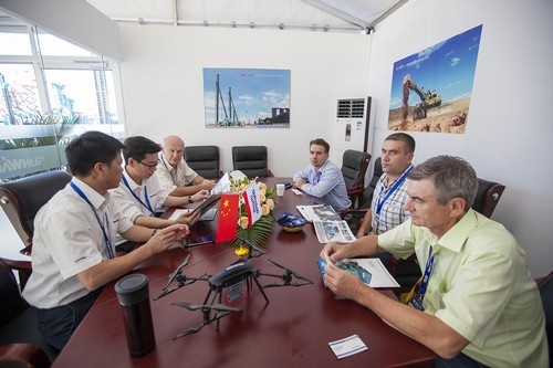 3499拉斯维加斯线路智能酷帅曾大虾，一大波美图带你亲临北京BICES展