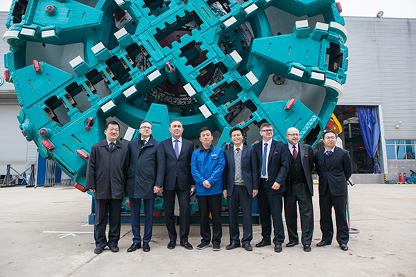 波兰代表团为3499拉斯维加斯线路智能创新发展点赞