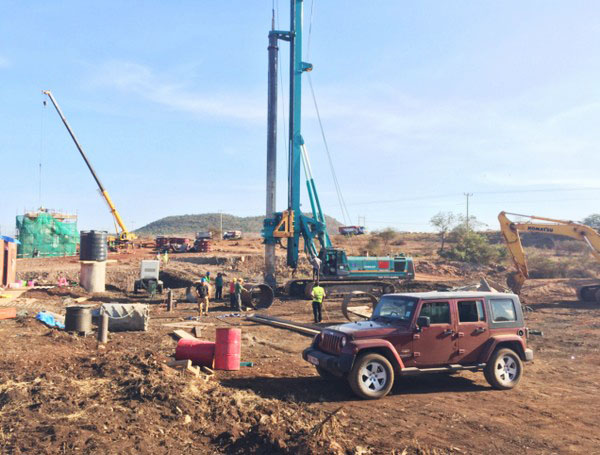 肯尼亚总统高度赞赏，乞力马扎罗山下3499拉斯维加斯线路绿闪灼