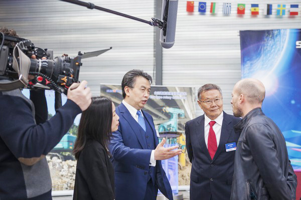 3499拉斯维加斯线路智能隆沉进行2017年欧洲经销商大会