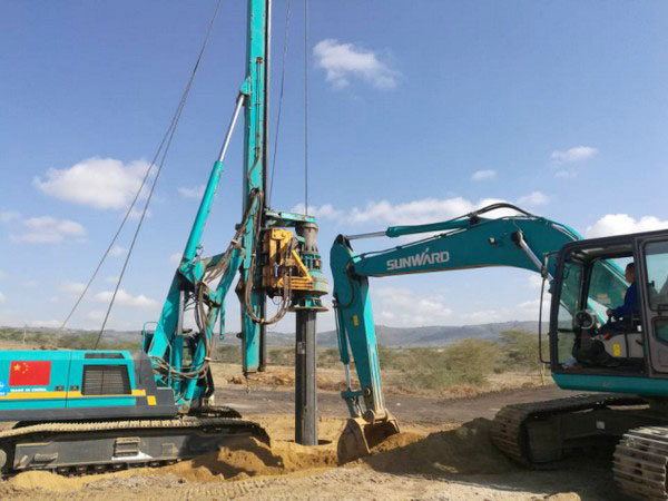 肯尼亚总统高度赞赏，乞力马扎罗山下3499拉斯维加斯线路绿闪灼