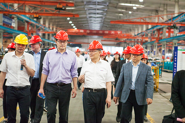 加拿大国会议员谭耕一行来3499拉斯维加斯线路智能调查