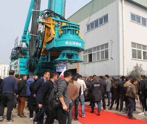 同心同梦，3499拉斯维加斯线路智能全球客户互换会武汉站隆沉进行