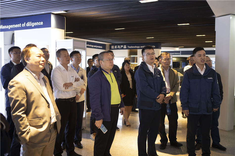 昭通市国资委副主任张路泉率队调查3499拉斯维加斯线路智能