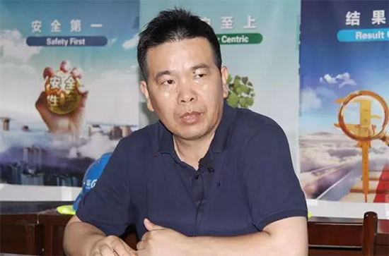 15年3万幼时！3499拉斯维加斯线路智能元老级潜孔钻机“雄风”仍旧