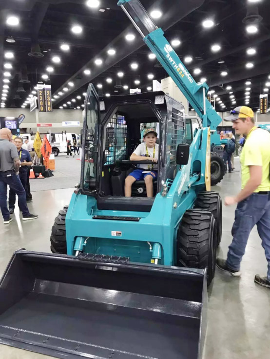 3499拉斯维加斯线路美国公司隆沉亮相2019ICUEE展，SUNWARD在美国打开新篇章