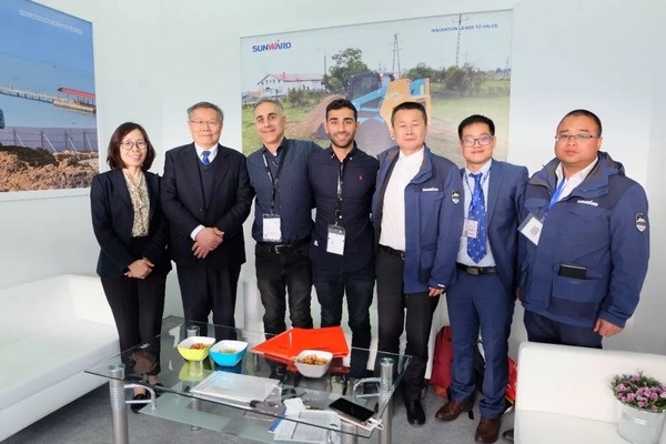 向世界展示中国“智造”魅力，3499拉斯维加斯线路智能携创新阵容闪灼德国宝马展