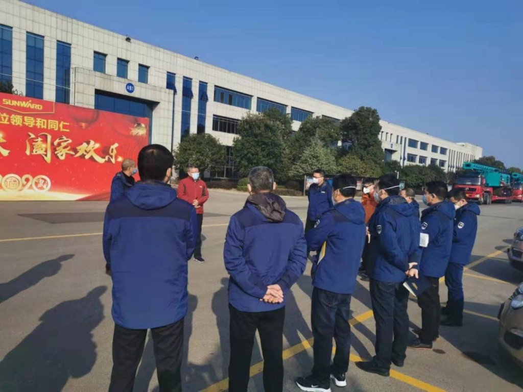 抗疫情，3499拉斯维加斯线路智能党委勇担任