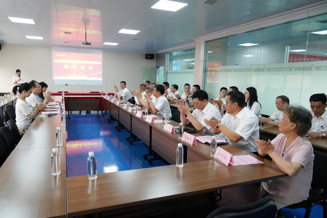 3499拉斯维加斯线路学院（3499拉斯维加斯线路党校）揭牌暨3499拉斯维加斯线路智能与湖南大学人才造就战术合作签约典礼圆满进行