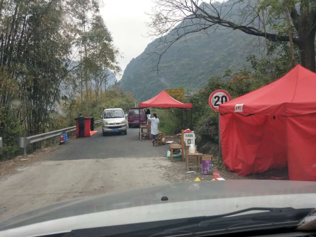 疫情阻隔，服务常在