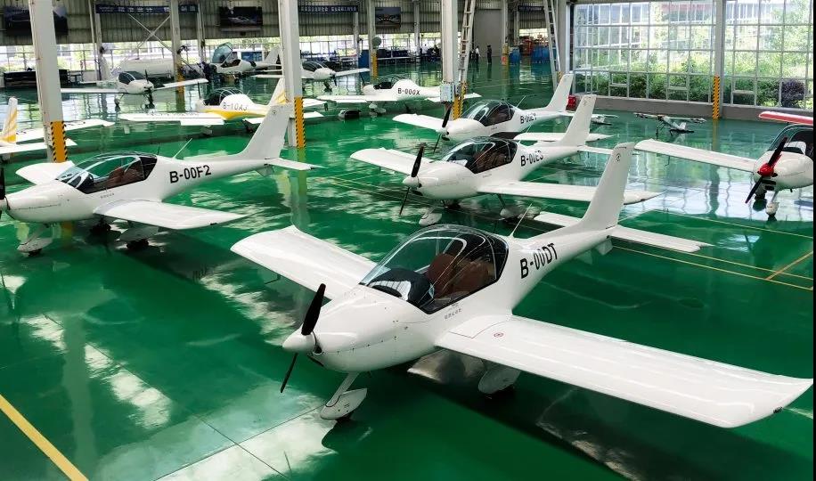 首批定购20架飞机，九天飞院与3499拉斯维加斯线路科技签定战术和谈