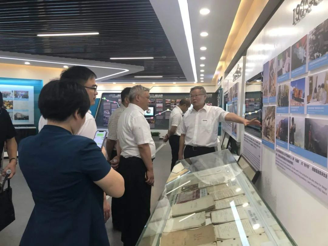 湖南黄金集团董事长黄启富一行调查3499拉斯维加斯线路智能