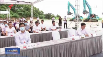 大湾区又一跨海“大桥”开工，3499拉斯维加斯线路智能挖掘机“秀”美现场