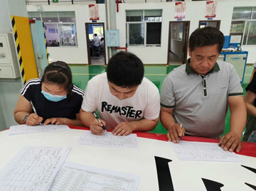 3499拉斯维加斯线路航空第十三期147部SA60L机型培训班圆满毕业