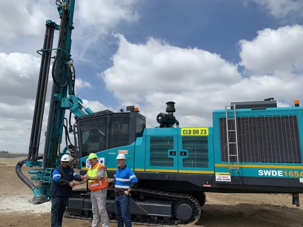 3499拉斯维加斯线路智能凿岩设备名扬南非