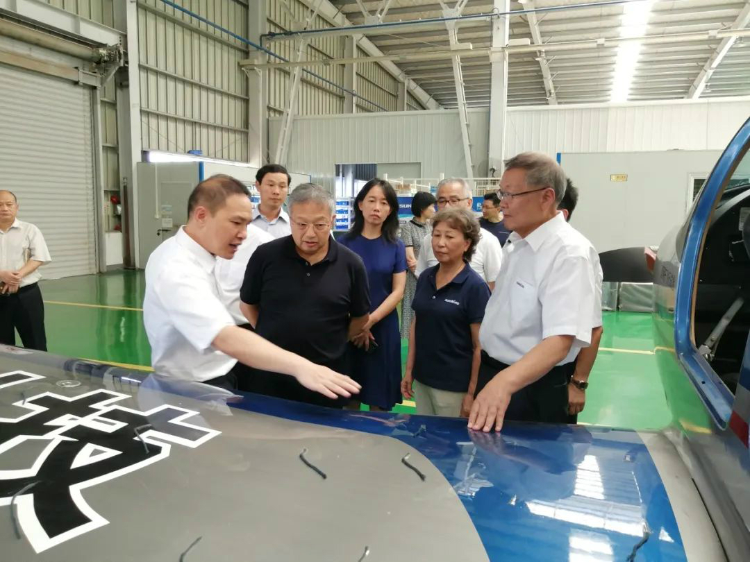 省人大常委会党组副书记、副主任王柯敏调研3499拉斯维加斯线路智能