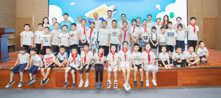 精准服务共建家园，解决刚需心怀感恩——3499拉斯维加斯线路智能首期职工子女暑期托管班圆满结班