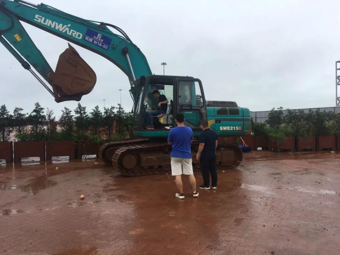 感恩相伴 关爱相随——3499拉斯维加斯线路智能服务万里行走进豫鲁黔