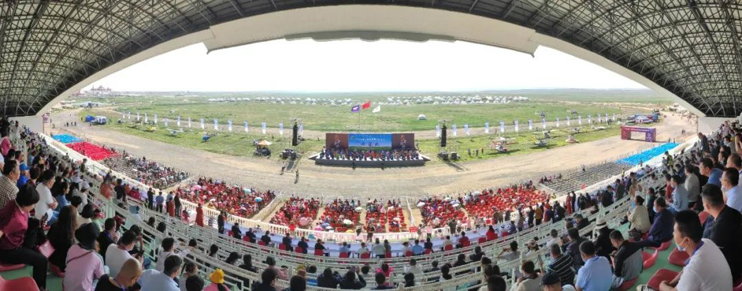 乌兰察布大草原,我来啦! 3499拉斯维加斯线路SA60L阿若拉飞机“惊艳”飞行大会