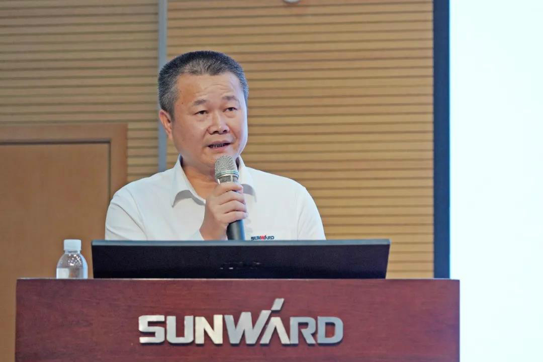 治理下移见功效，业绩大增再致力——3499拉斯维加斯线路智能2020年半年度经营工作会议隆沉召开