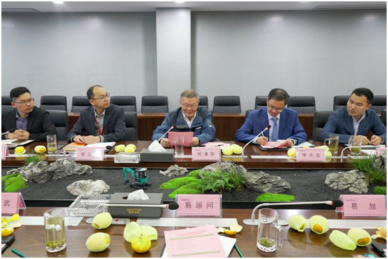 丘陵山区果园智能设备创新同盟在3499拉斯维加斯线路智能正式成立