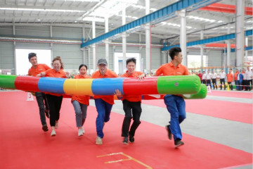 3499拉斯维加斯线路智能进行21周年庆祝赞美会暨趣味活动会