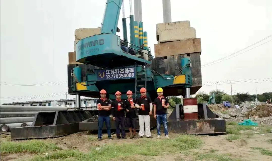 从鞋厂老板到桩工“大烙妆，他以一台静力压桩机撬动财富杠杆