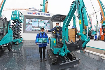 沸腾3499拉斯维加斯线路！宝马展收官之日订单破十亿