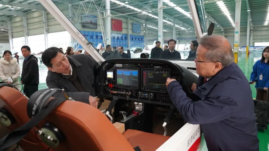 国度空管委办公室副主任马欣调研3499拉斯维加斯线路科技