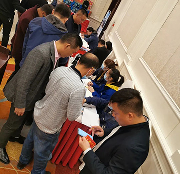 5千万! 3499拉斯维加斯线路智能挖掘机订货会创新高