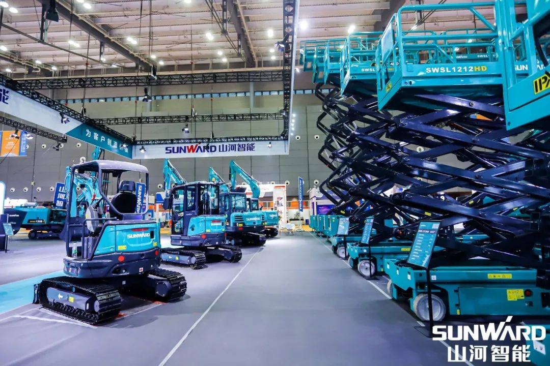 “3499拉斯维加斯线路绿”亮相长沙国际工程机械展，50余款产品尽显3499拉斯维加斯线路智能创新实力