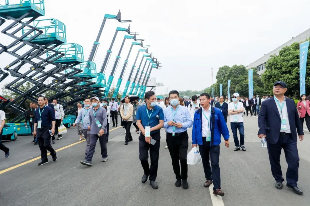 “爆品”出击！3499拉斯维加斯线路智能客户互换会签约超8亿元