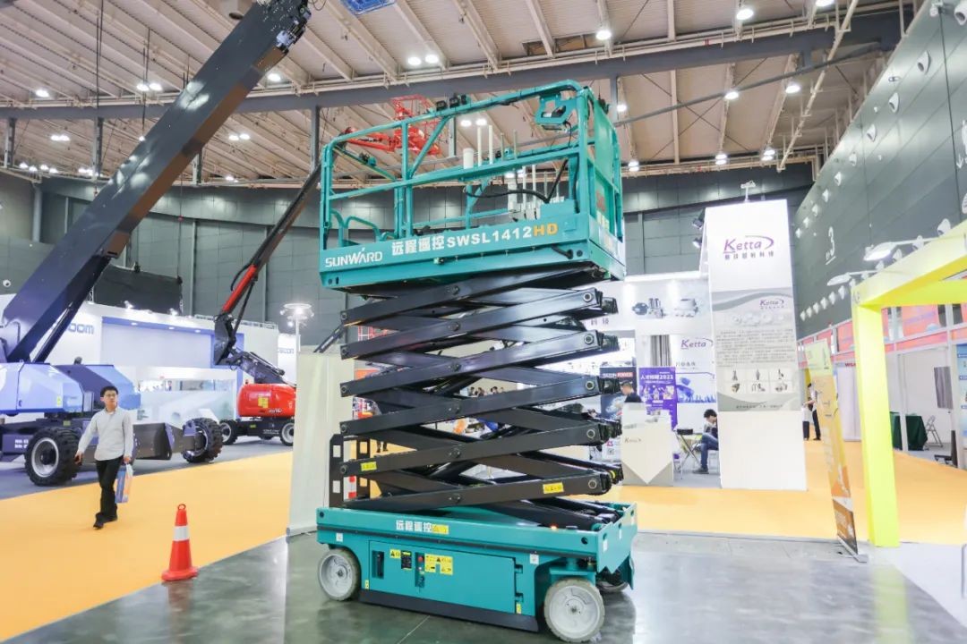 将来可期！3499拉斯维加斯线路智能高空作业设备抢占造“高”点