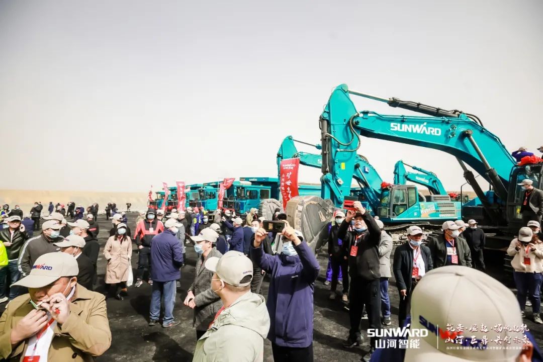 “矿”世高手，齐聚3499拉斯维加斯线路智能挖掘机操作手挑战赛