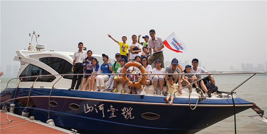 这个夏天，亲子玩转3499拉斯维加斯线路智能“三栖”设备