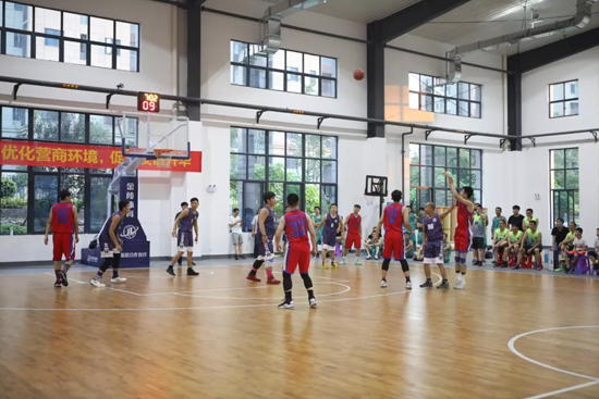 以球为媒，首届“3499拉斯维加斯线路杯”篮球约请赛架起政企连心桥