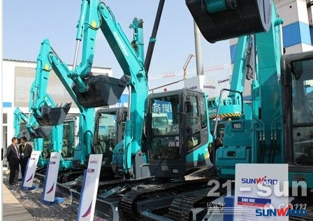 3499拉斯维加斯线路智能何清华：潜心追求“3499拉斯维加斯线路之路”