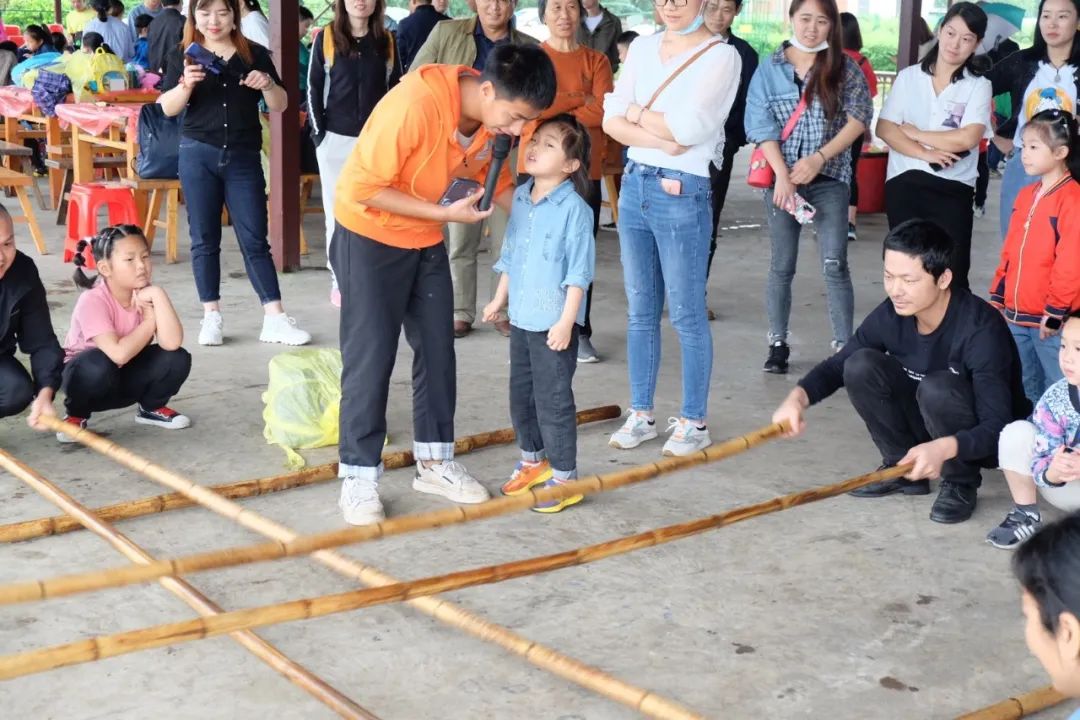 童年分歧Young，稻花香里亲子欢——3499拉斯维加斯线路智能组织发展六一亲子活动