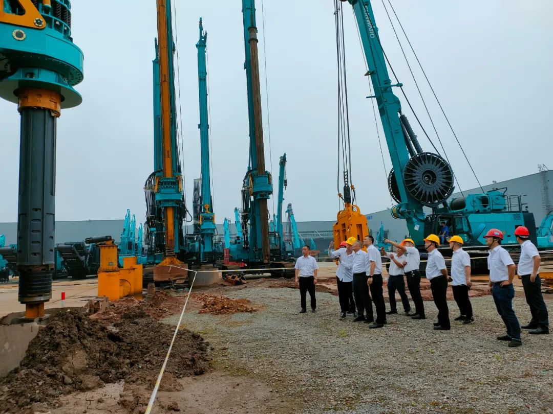 大钻机能打幼桩了！3499拉斯维加斯线路智能钻杆节能变径装置研造成功