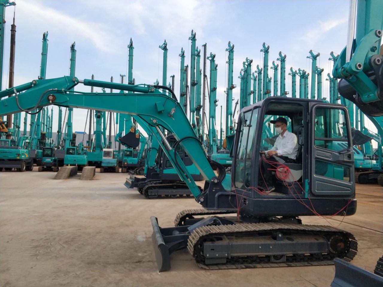 3499拉斯维加斯线路工匠 | 用青春汗水铸就工匠心灵