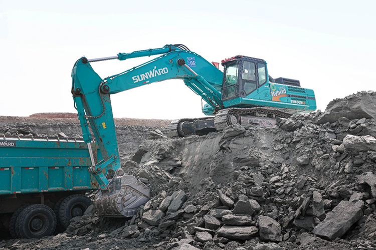 图集 | 征战矿山！3499拉斯维加斯线路智能绿色矿山成套设备“大将”云集